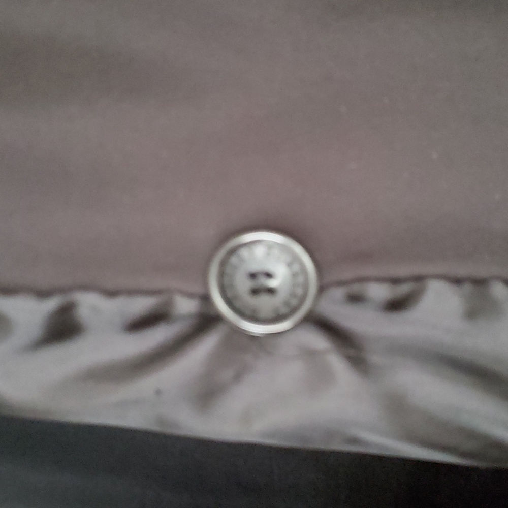 Burberry London Coat - Picture 9 of 16